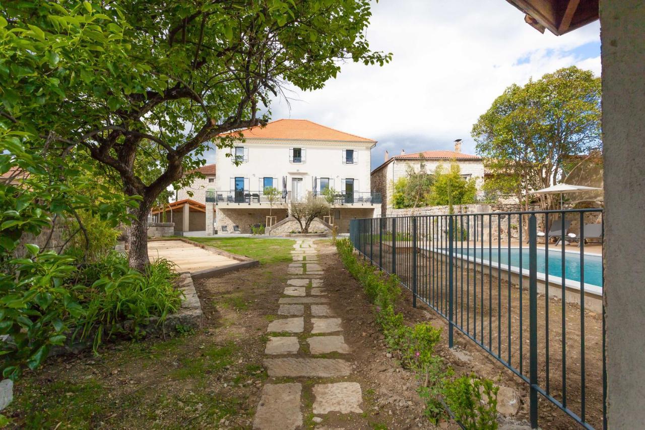 Clos Olivier De Serres Ruoms Exteriér fotografie
